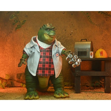 NECA: Dinosaurs - Earl Sinclair (Tree Pusher) Action Figure 18