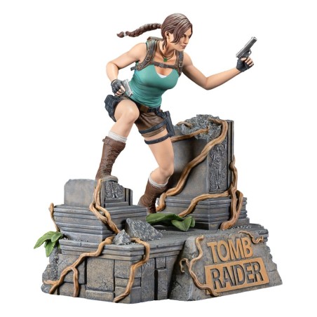 Tomb Raider: Lara Croft PVC Statue 24 cm