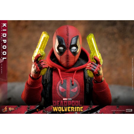 Marvel Deadpool & Wolverine: Kidpool 1:6 Scale Figure 22 cm