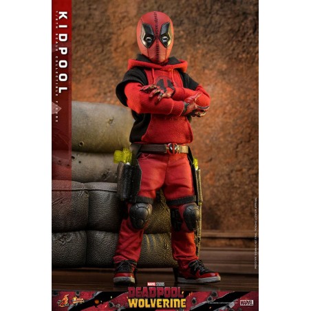 Marvel Deadpool & Wolverine: Kidpool 1:6 Scale Figure 22 cm