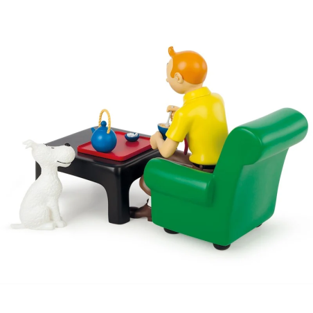 Tintin: Tintin Drinks Tea Statue 18 cm