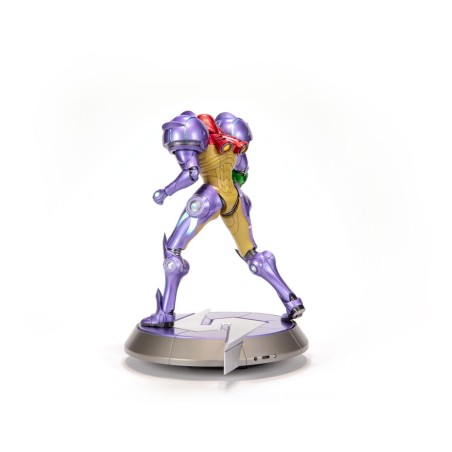 Metroid Prime: Gravity Suit PVC Statue (Collector's Edition) 25