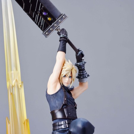 Final Fantasy VII Rebirth: Cloud Strife PVC Statue 30 cm