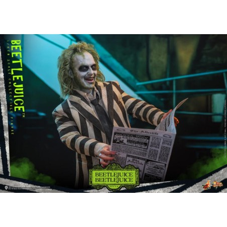 Hot Toys: Beetlejuice 1:6 Scale Figure 30cm (12inch)