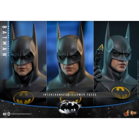 Hot Toys: Batman Returns - Batman (Deluxe Version) 1/6 Scale