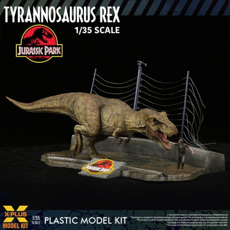 Jurassic Park: Tyrannosaurus Rex 1/35 Plastic Model Kit 42 cm