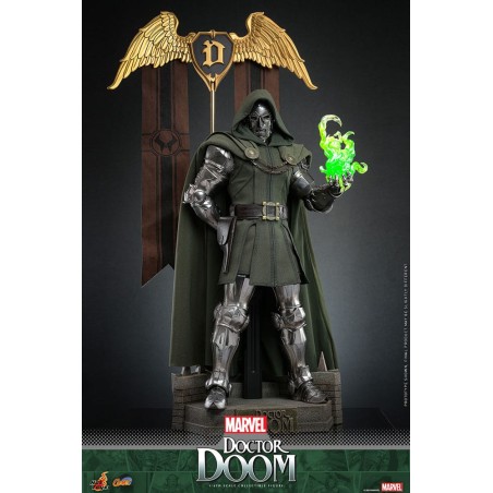 Hot Toys Marvel: Doctor Doom 1/6 Scale Figure 33 cm