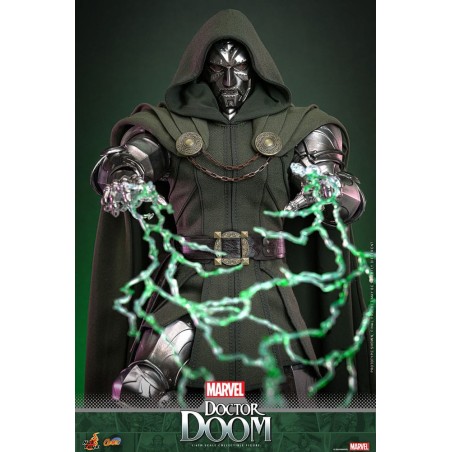 Hot Toys Marvel: Doctor Doom 1/6 Scale Figure 33 cm