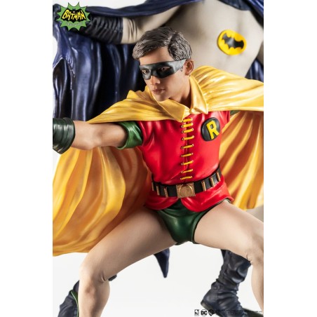 DC Comics: Batman & Robin 1966 PVC Diorama 1/8 Scale Statue 23