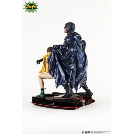 DC Comics: Batman & Robin 1966 PVC Diorama 1/8 Scale Statue 23