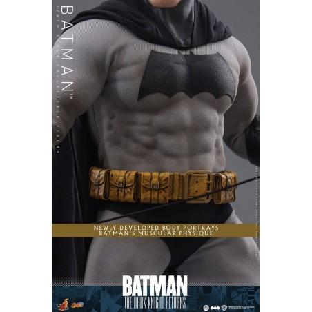 Hot Toys Batman: The Dark Knight Returns 1/6 Scale Figure 32 cm