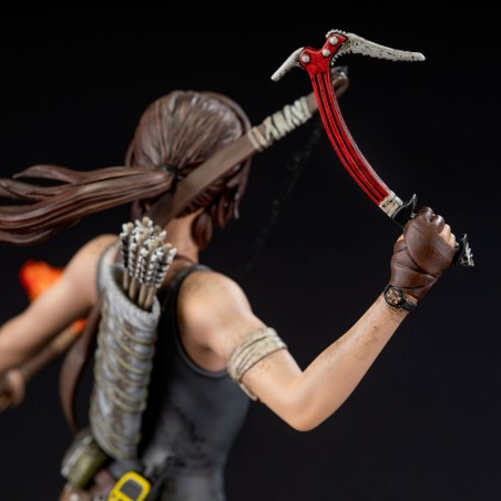 Tomb Raider (Reboot): Lara Croft PVC Statue 33 cm