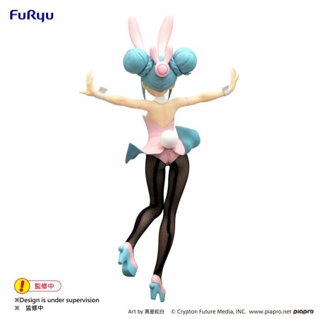 Hatsune Miku BiCute Bunnies PVC Statue Wink Pearl Pink Color