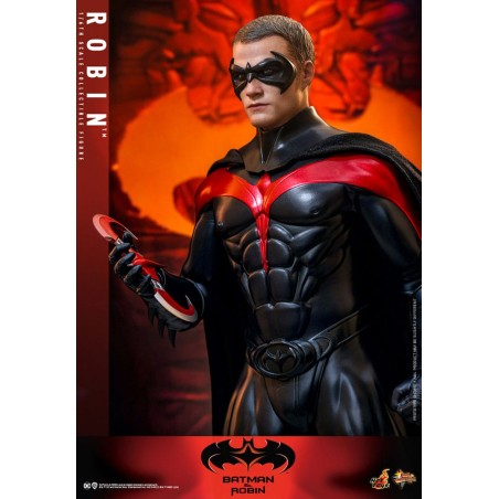 Hot Toys Batman & Robin: Robin 1/6 Scale Figure 30 cm