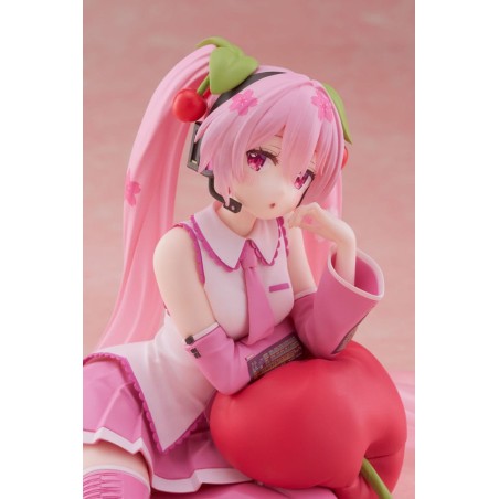 Hatsune Miku PVC Statue Desktop Cute Figure Sakura Miku Cherry