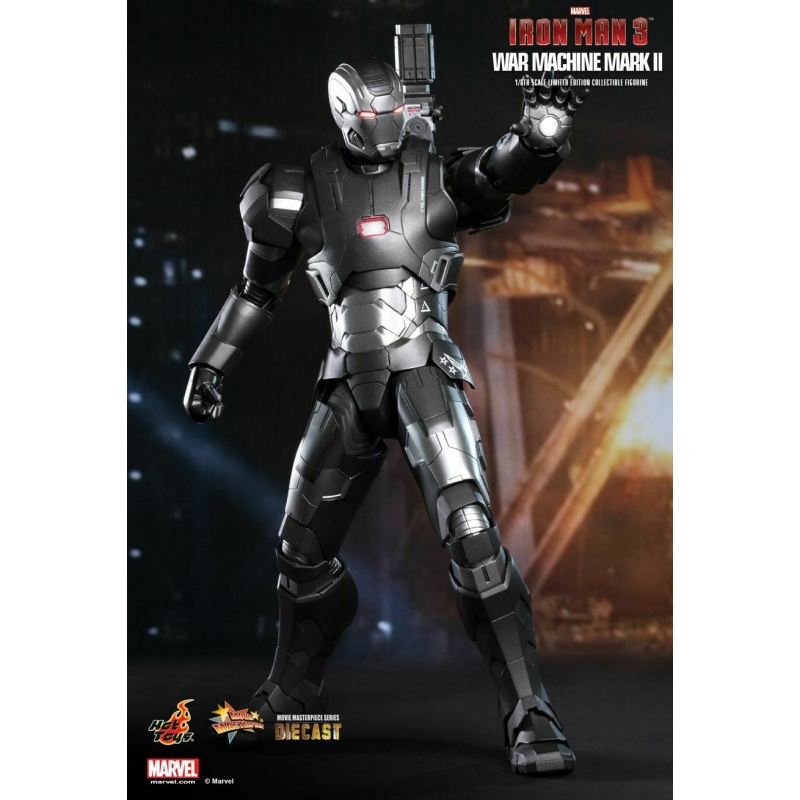 hot toys iron man mark 12