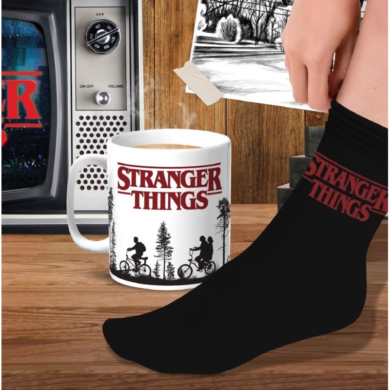 Stranger Things - Mug and Socks