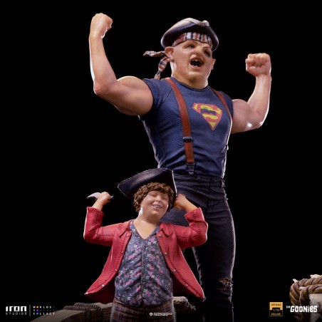 The Goonies: Deluxe Sloth and Chunk 1:10 Scale Statue 30 cm