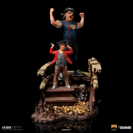 The Goonies: Deluxe Sloth and Chunk 1:10 Scale Statue 30 cm