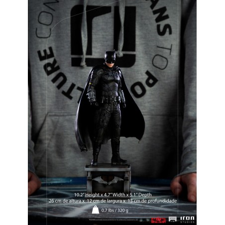 DC Comics: The Batman - Batman 1:10 Scale Statue 26 cm