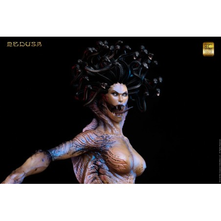 Medusa 1:3 Scale Maquette 107 cm