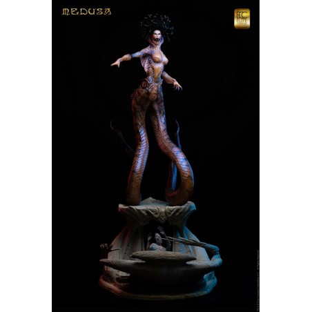 Medusa 1:3 Scale Maquette 107 cm